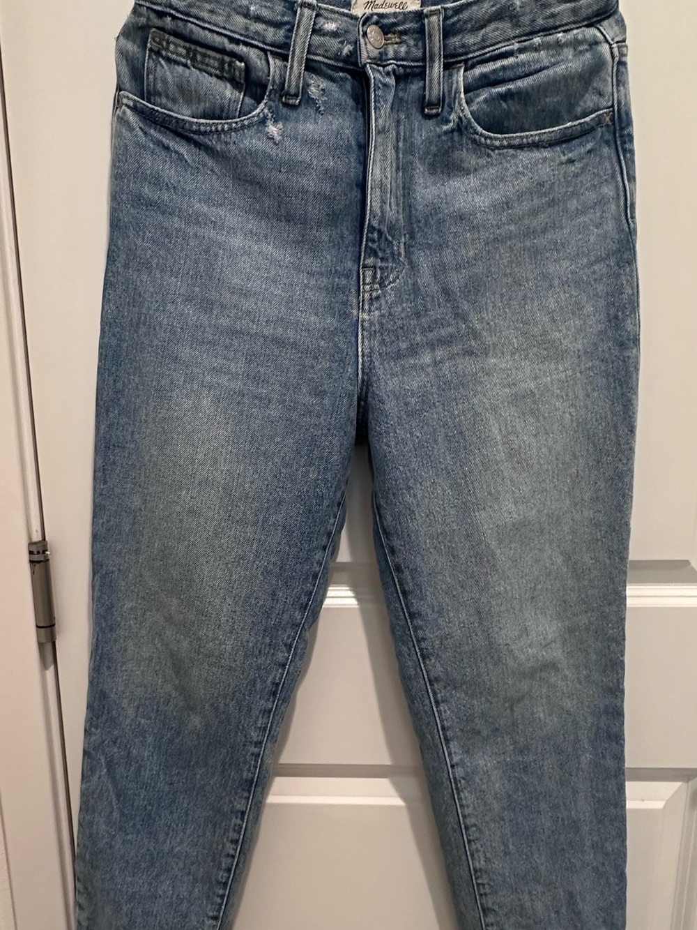 Madewell Mom’s Jean Light Wash Denim Jeans